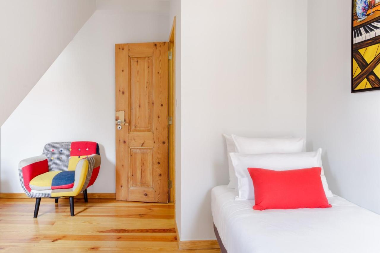 Amazing Rooftop Terrace With River And Historic City View 4 Bedrooms 4 Bathrooms Ac 19Th Century Building Chiado Lisbon Luaran gambar