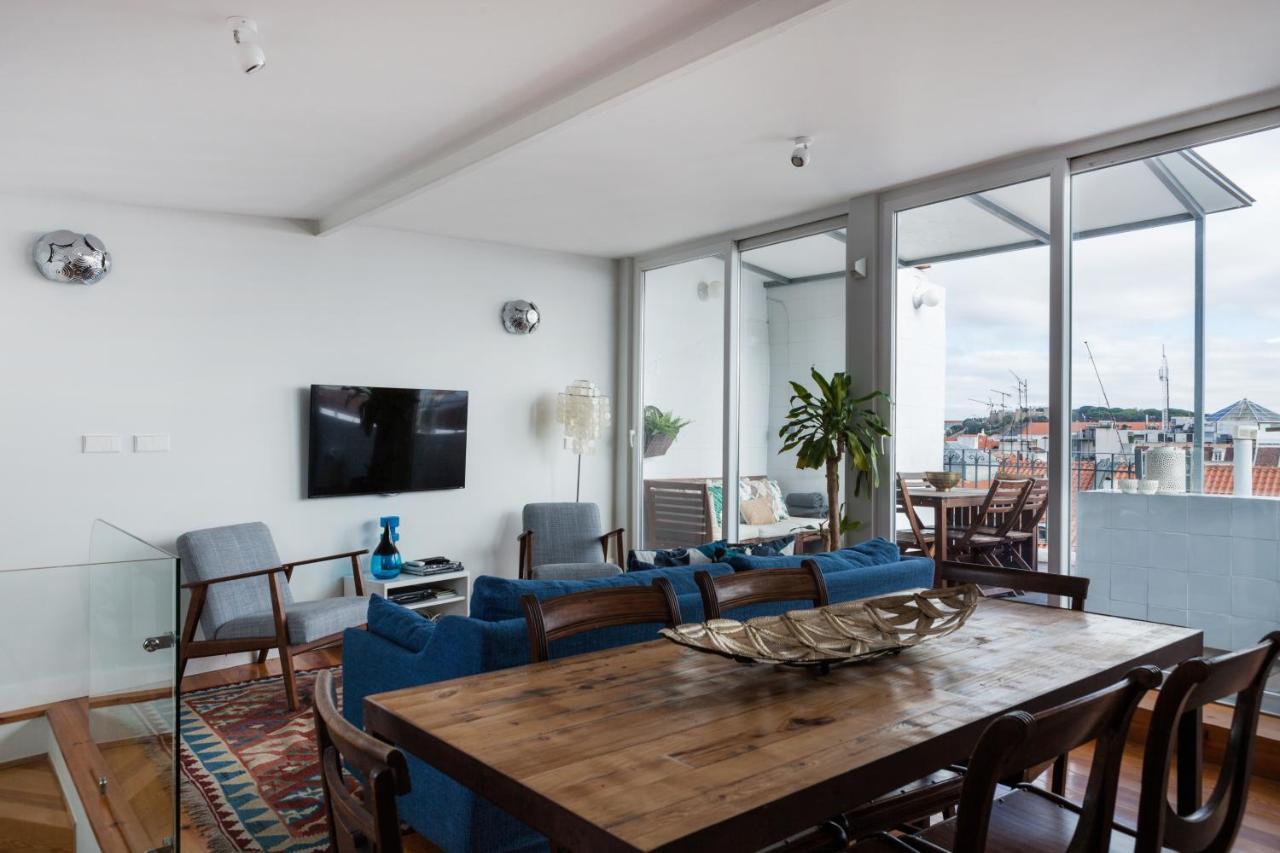 Amazing Rooftop Terrace With River And Historic City View 4 Bedrooms 4 Bathrooms Ac 19Th Century Building Chiado Lisbon Luaran gambar