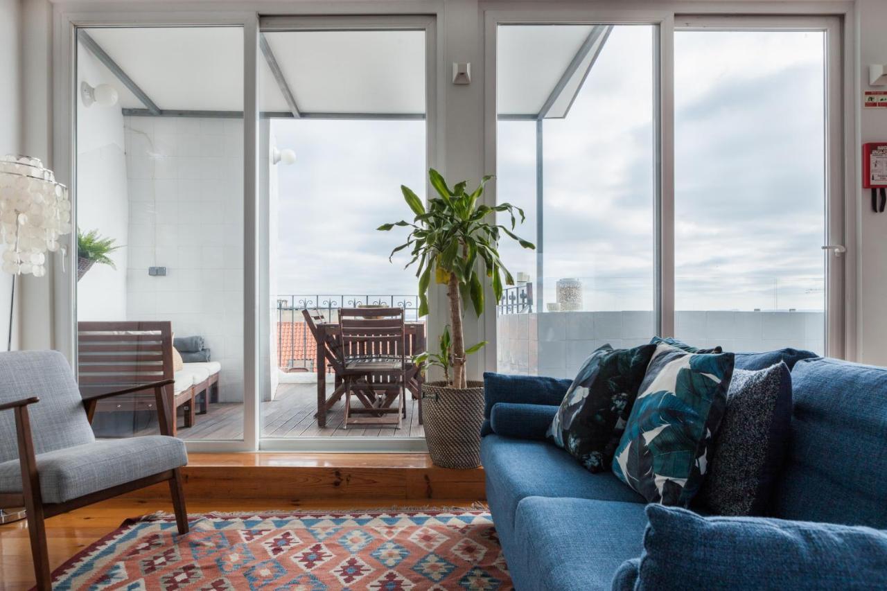 Amazing Rooftop Terrace With River And Historic City View 4 Bedrooms 4 Bathrooms Ac 19Th Century Building Chiado Lisbon Luaran gambar