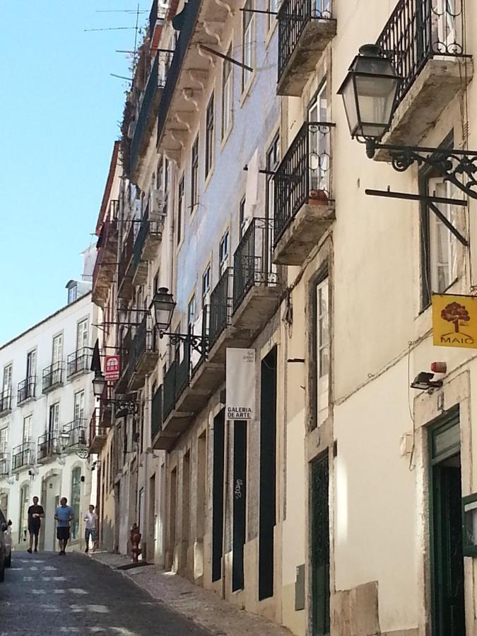 Amazing Rooftop Terrace With River And Historic City View 4 Bedrooms 4 Bathrooms Ac 19Th Century Building Chiado Lisbon Luaran gambar