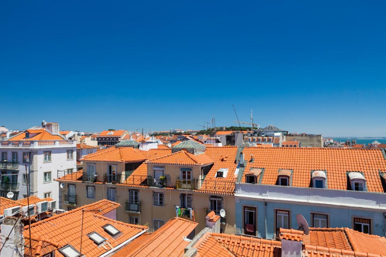 Amazing Rooftop Terrace With River And Historic City View 4 Bedrooms 4 Bathrooms Ac 19Th Century Building Chiado Lisbon Luaran gambar